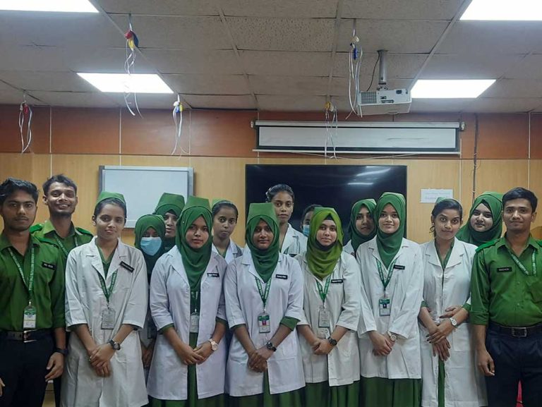 🌿 স্বপ্ন থেকে বাস্তবতার পথে—একটি অনুপ্রেরণার গল্প 🌿